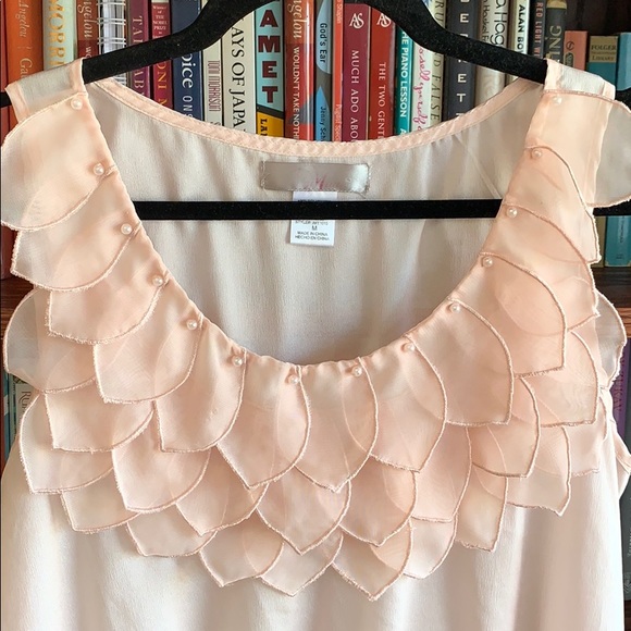 Blush Pink Top w/Petal Collar & Faux Pearl Trim - Picture 2 of 5